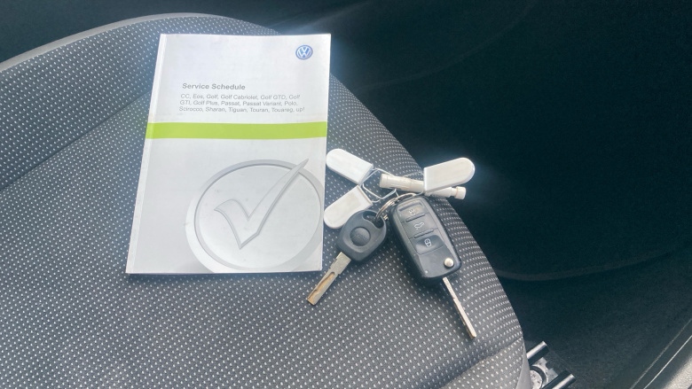 Volkswagen Up 1.0 High Up 5dr Petrol Hatchback